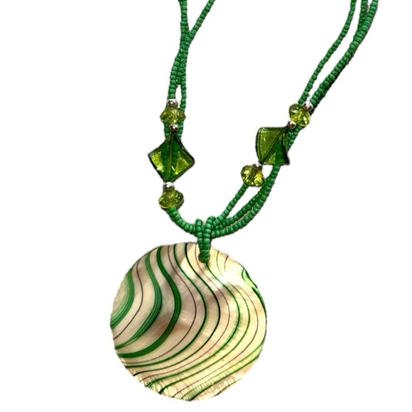 Brilliant Green Abalone Mother of Pearl & Stone Bead Necklace Bracelet Earrings - Picture 5 of 13